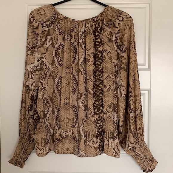 H&M Smocked Snakeskin Pattern Blouse - Picture 1 of 5